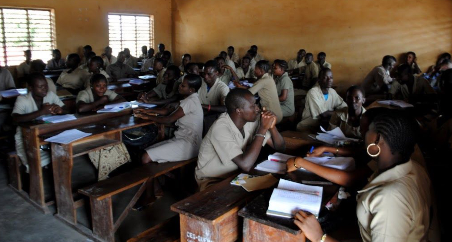 KEEP KIDS IN SCHOOL - FRIENDS OF APEED BENIN, WEST AFRICA