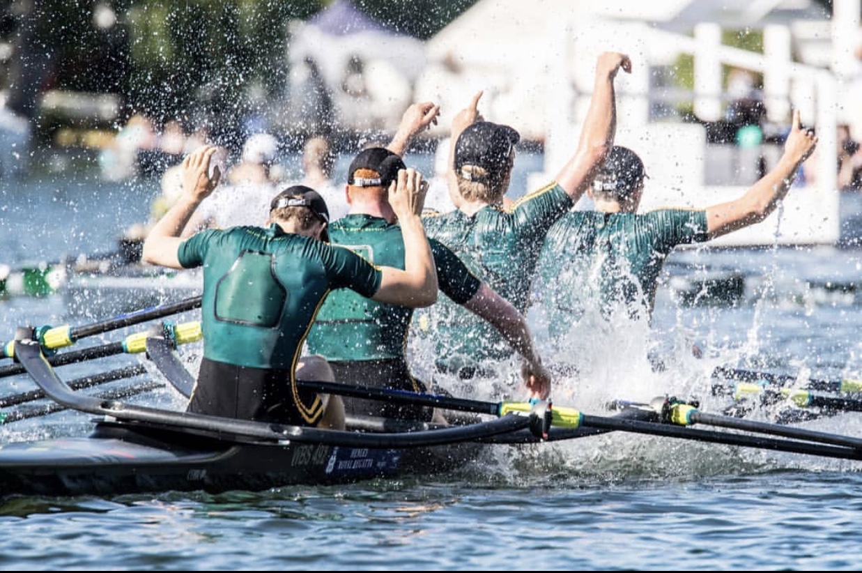 THE WINDSOR BOYS' SCHOOL BOAT CLUB